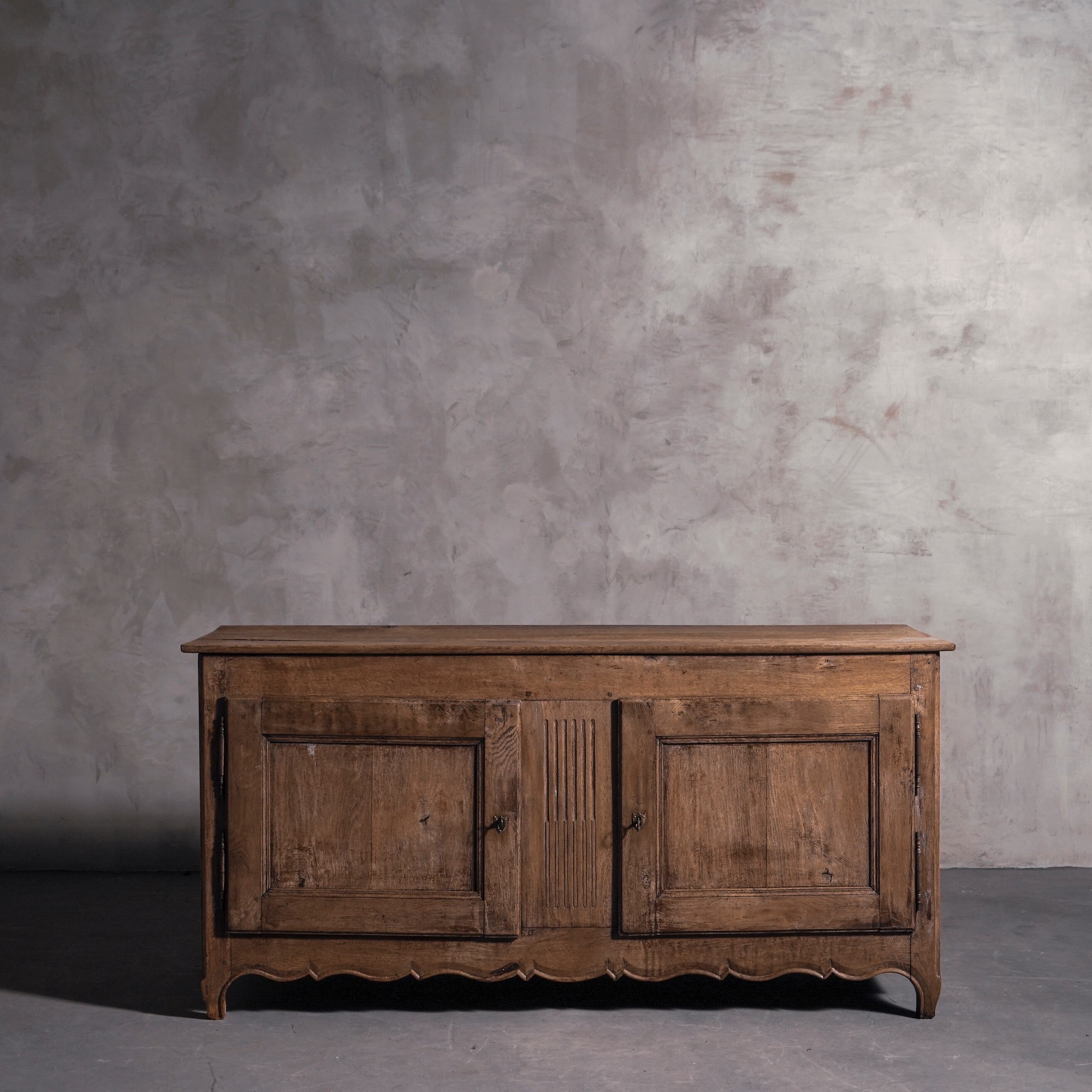 100A 別荘保管品 アンティーク高級サイドボード 冷蔵庫 洗濯機