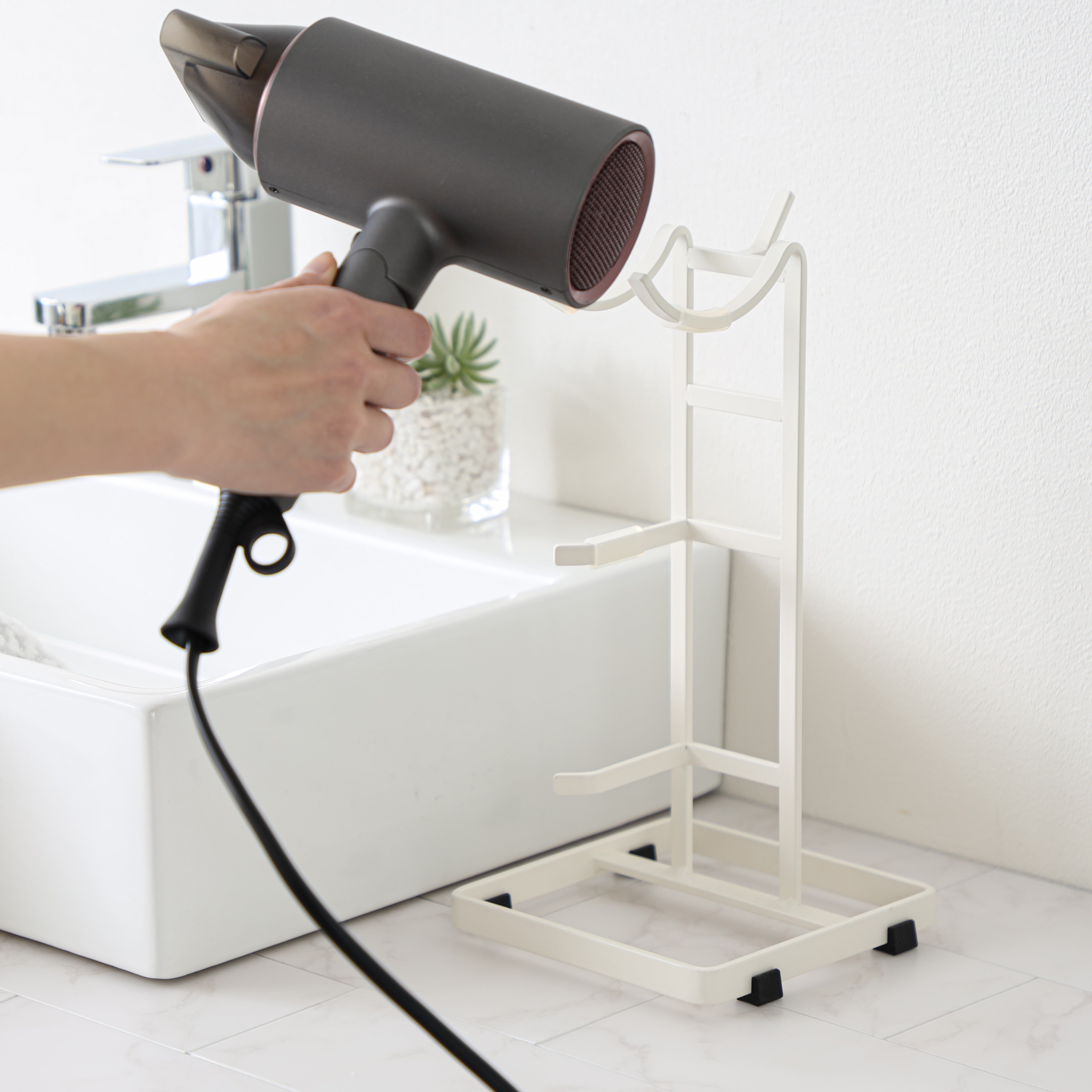 マルチドライヤースタンド | 【公式】COLLEND（コレンド）オンラインストア