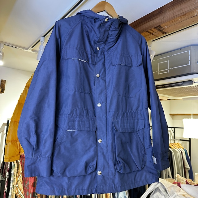 1970s SIERRA DESIGNS MOUNTAIN PARKA BLUE 60/40