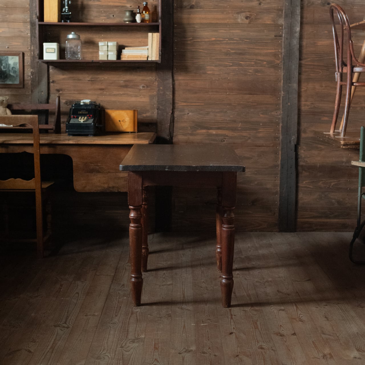 Table / テーブル〈 ダイニングテーブル・机・作業台・デスク・店舗