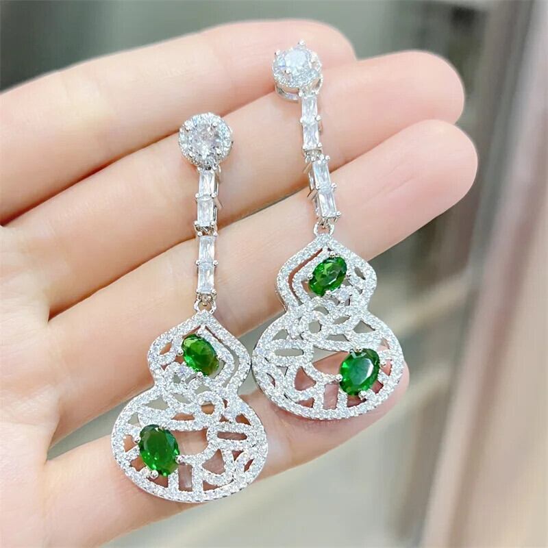 希少美品ジバンシーネックレスペンダントイヤリンググリーン