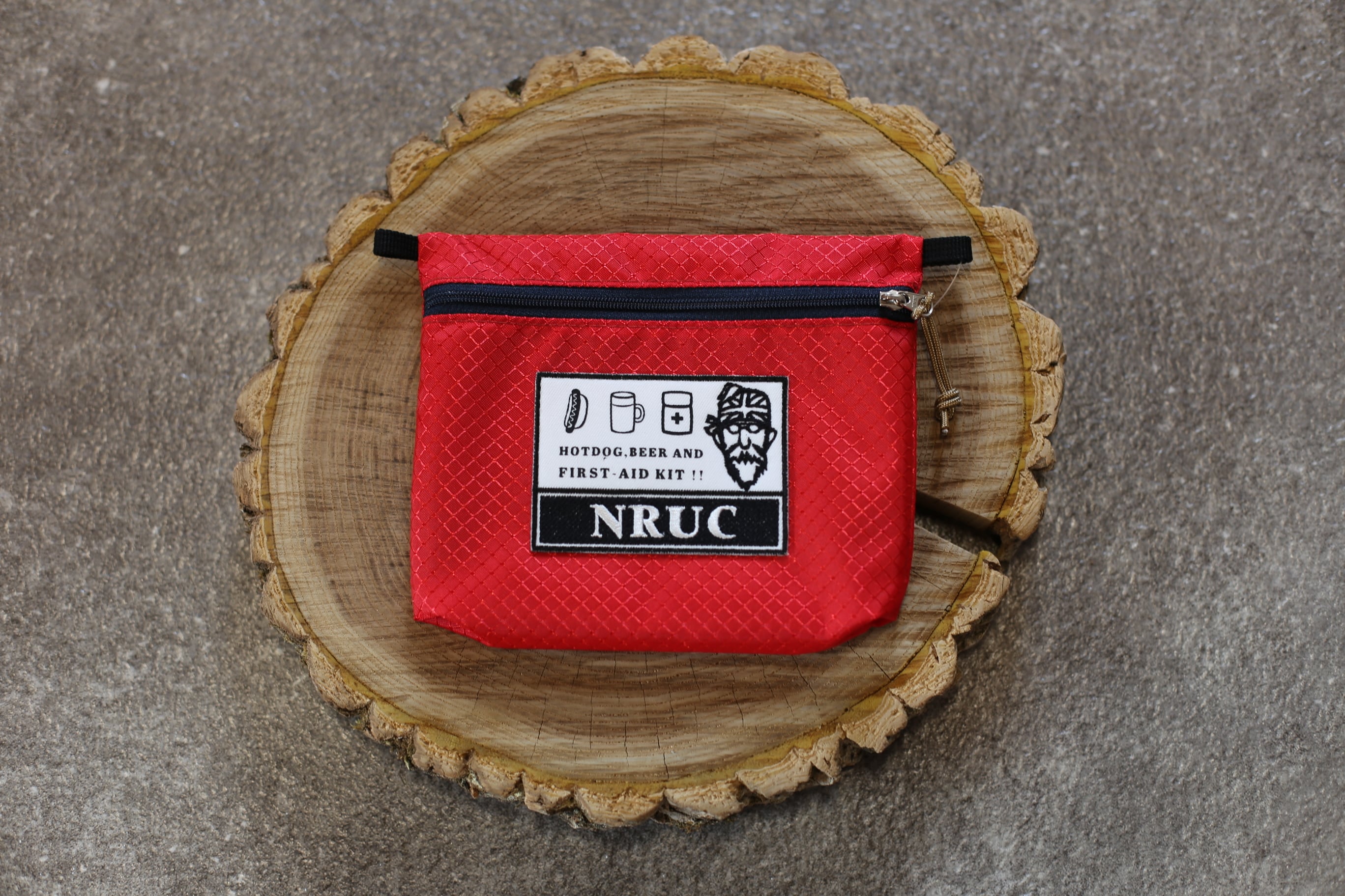 NRUC(ヌルク)／FA JOHNS POUCH ファーストエイド