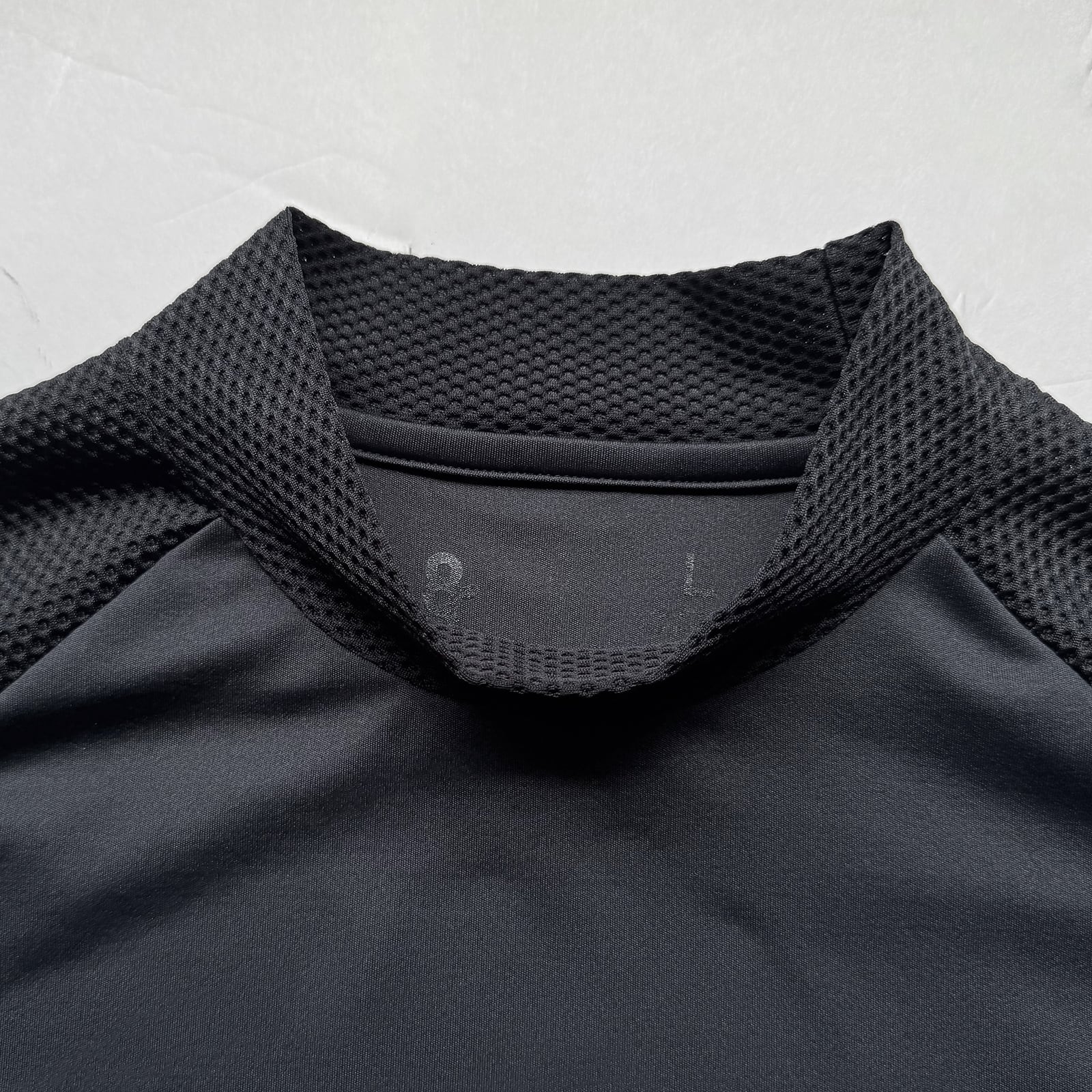 8G SHOOT 69SLAM MESH SWITCHING MOCK NECK 8G SHOOT モックネック