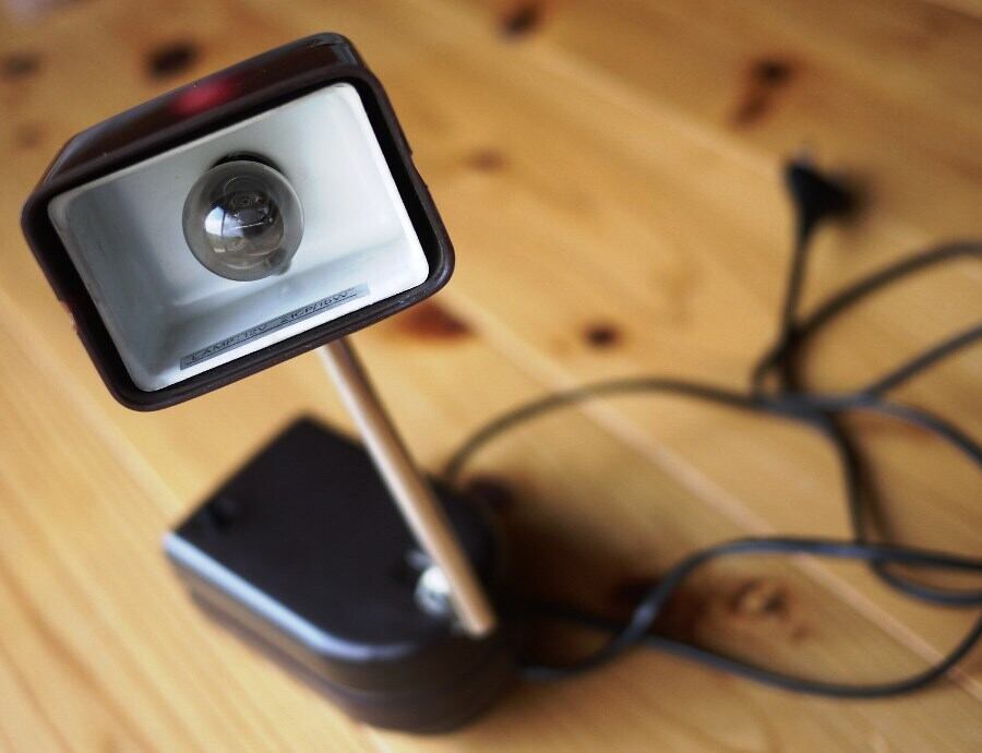 b-SPOT デスクランプ Eichhoff Werke 折り畳み伸縮アーム FAGERHULTS