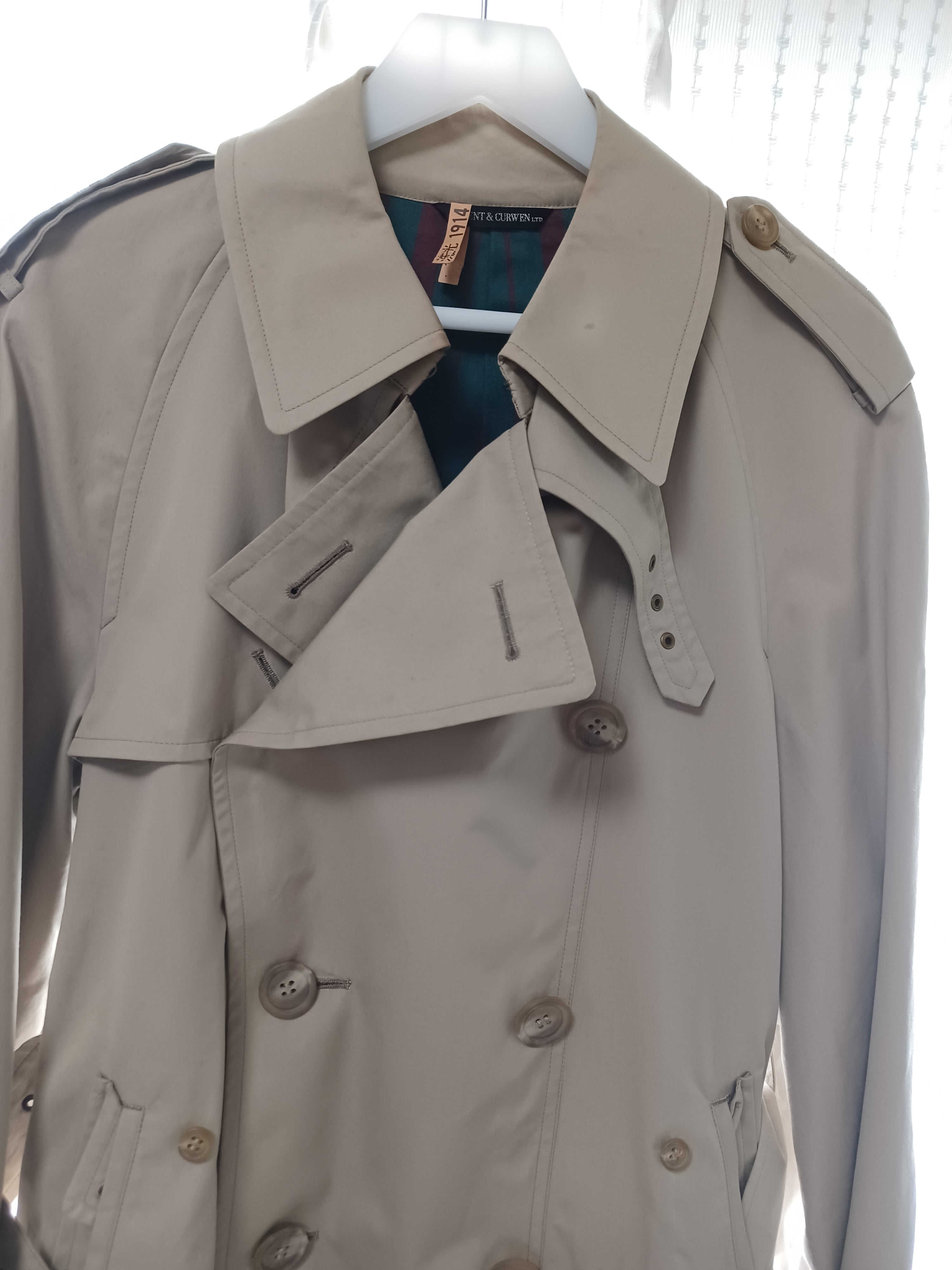 ケント＆カーウェンのコート