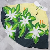 フラダンス 衣装 スカート PUKANA イエロー系 シングル アシンメトリー ティアレ柄 かわいい 華やか 鮮やか 明るい カラフル 黄 緑 白 黒 ハワイアン アロハ ハワイアンプリント フラ ダンス レッスン 練習 おしゃれ さわやか