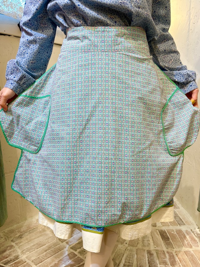 vintage green × blue × pink cotton apron with Pocket