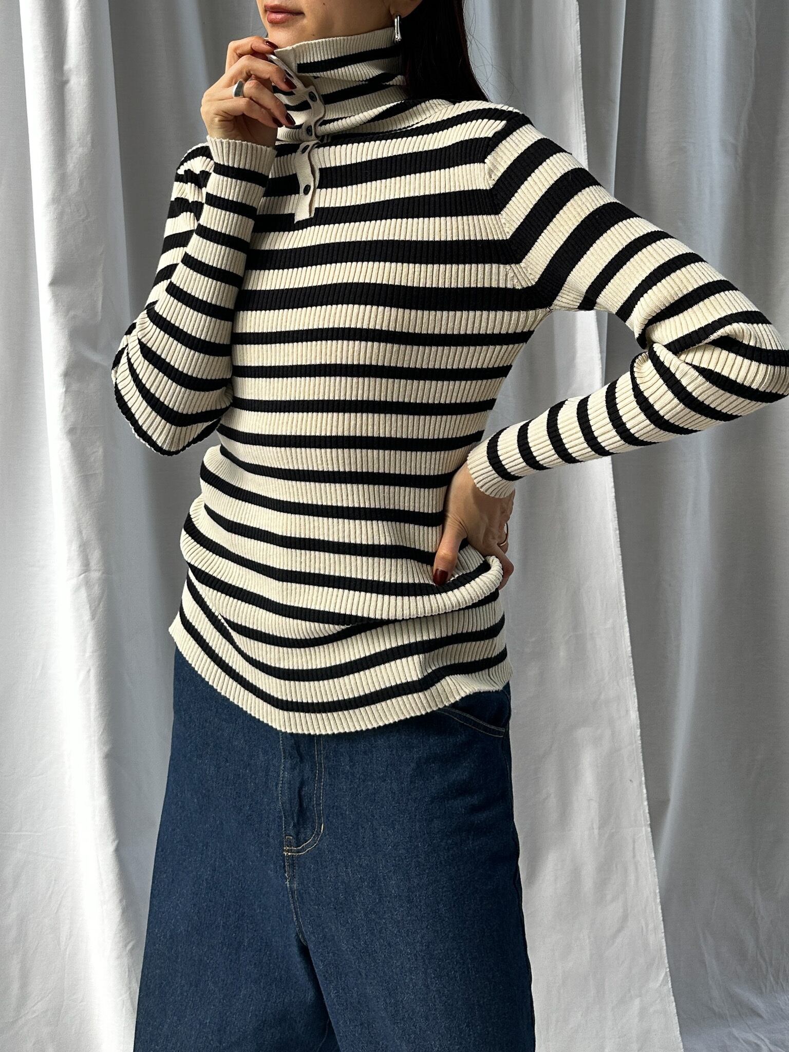 COMFORTABLE AIRBAG BUTTON TURTLENECK(ｺﾝﾌｫｰﾀﾌﾞﾙｴｱｰﾊﾞｯｸﾎﾞﾀﾝﾀｰﾄﾙ