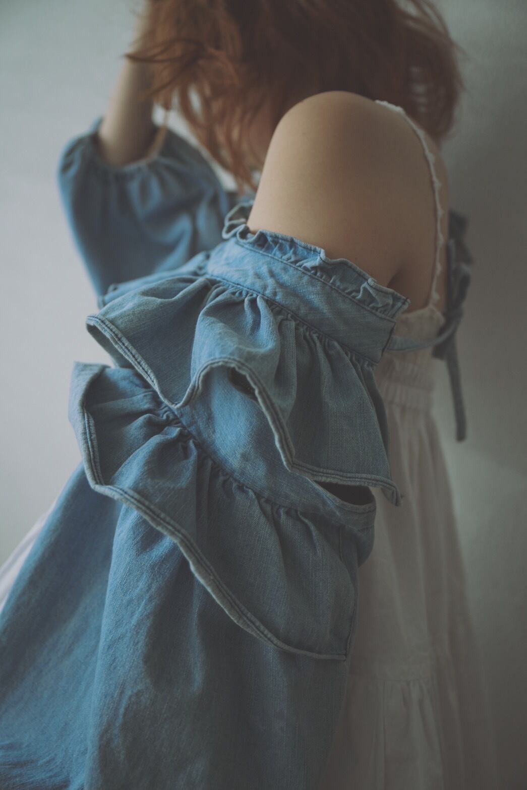 papier デニムホルダーブラウス/スカイブルー denim holder blouse/sky blue | papier.official