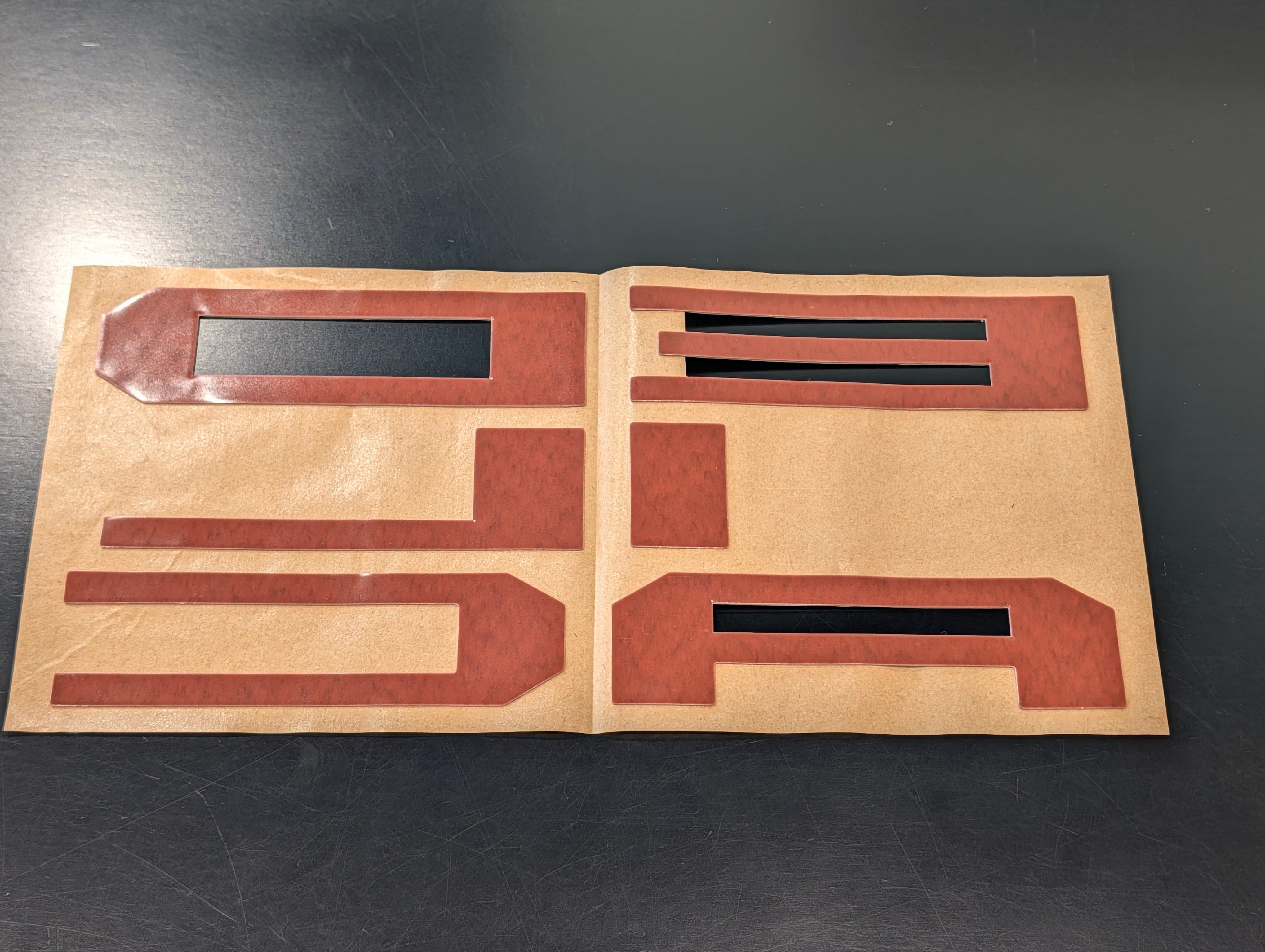 26型 デリカD:5 DELICAロゴエンブレム 張替用両面テープ | MDF EQUIPMENT