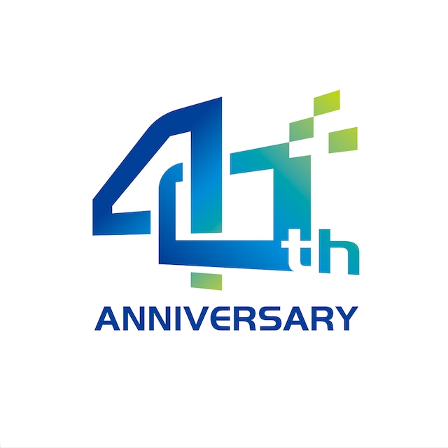 デジタルと進化の40周年ロゴ