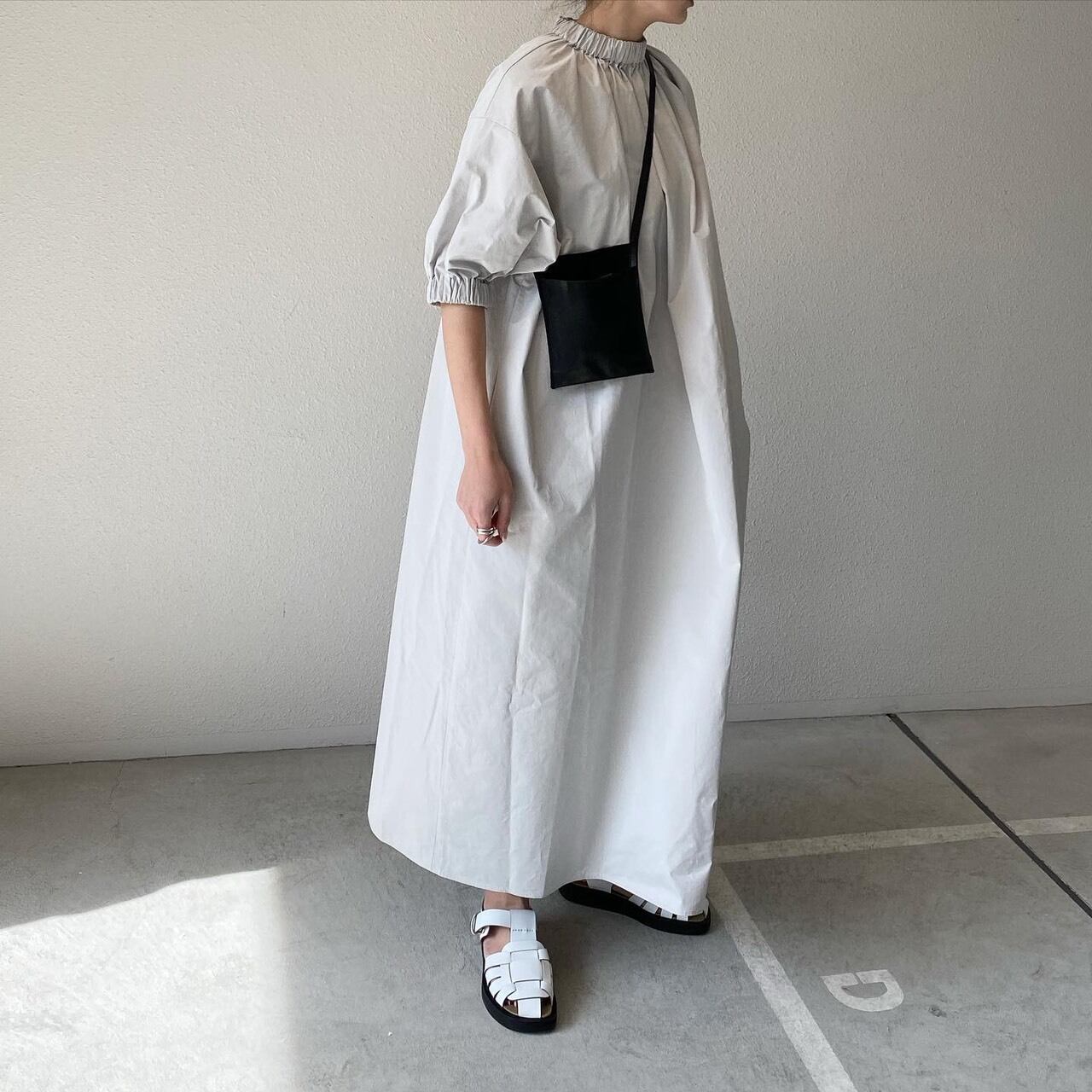 Ku Um Tomo 2wayゴムギャザーワンピース ライトグレー Ku Um