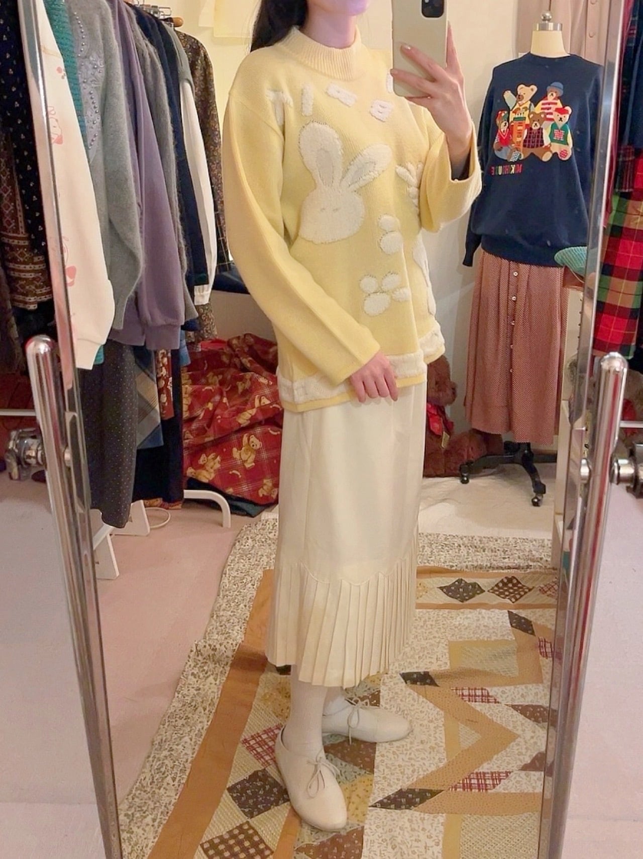 rabbit pale yellow knit sweater