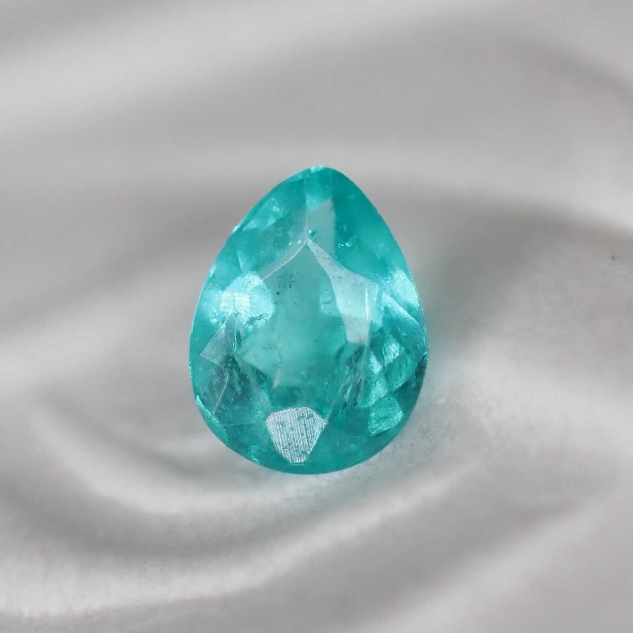 パライバトルマリン ブラジル産 0.05ct