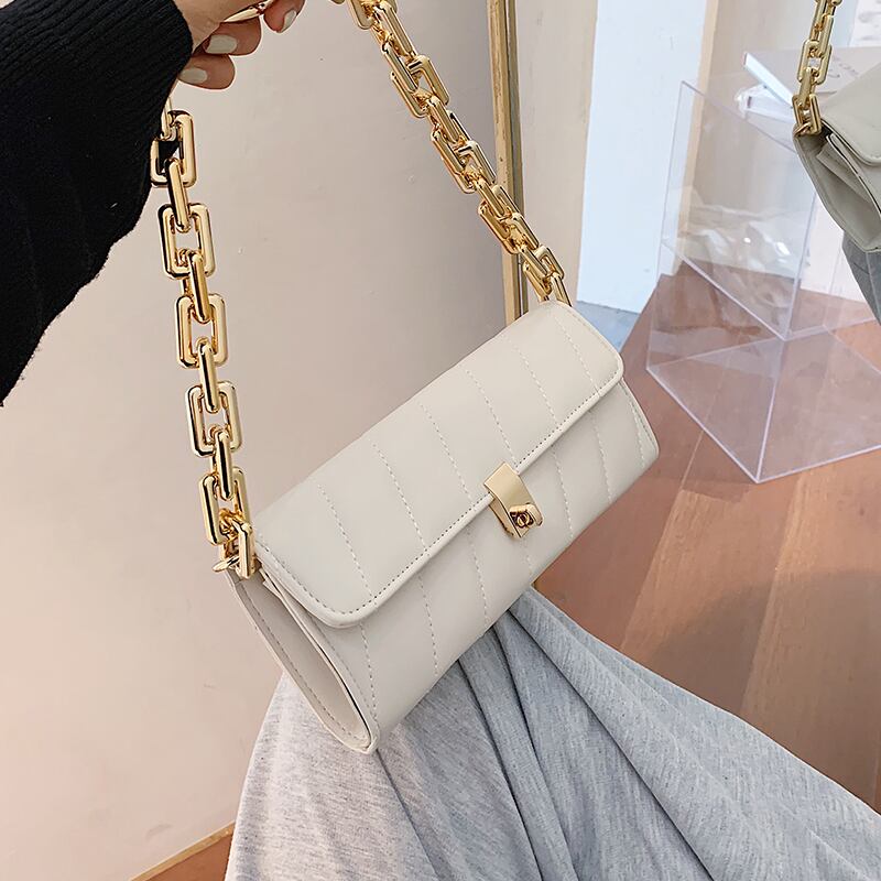 白いバッグ女性の小さなバッグ2020新しい波夏のファッションシンプルなチェーンショルダーバッグネット赤い野生の小さな正方形のバッグ Tiancai_Wing_Bag0166656