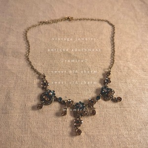 ハンドメイド アンティーク ブルー きらめき レトロ ネックレス