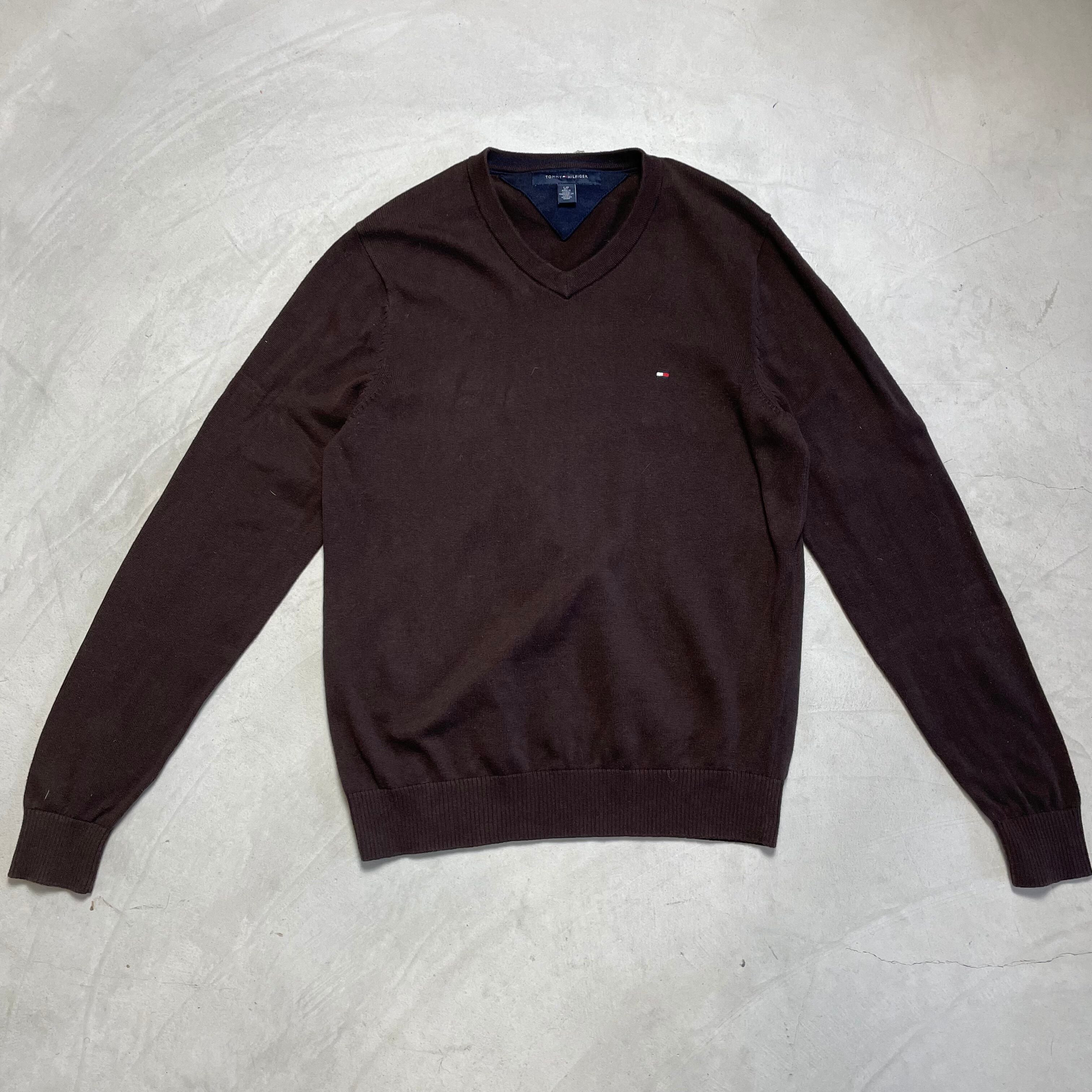 TOMMY HILFIGER トミーヒルフィガー Vネック コットンニットセーター メンズS ワンポイントロゴ 刺繍 ブラウン 茶色【ニットセーター】