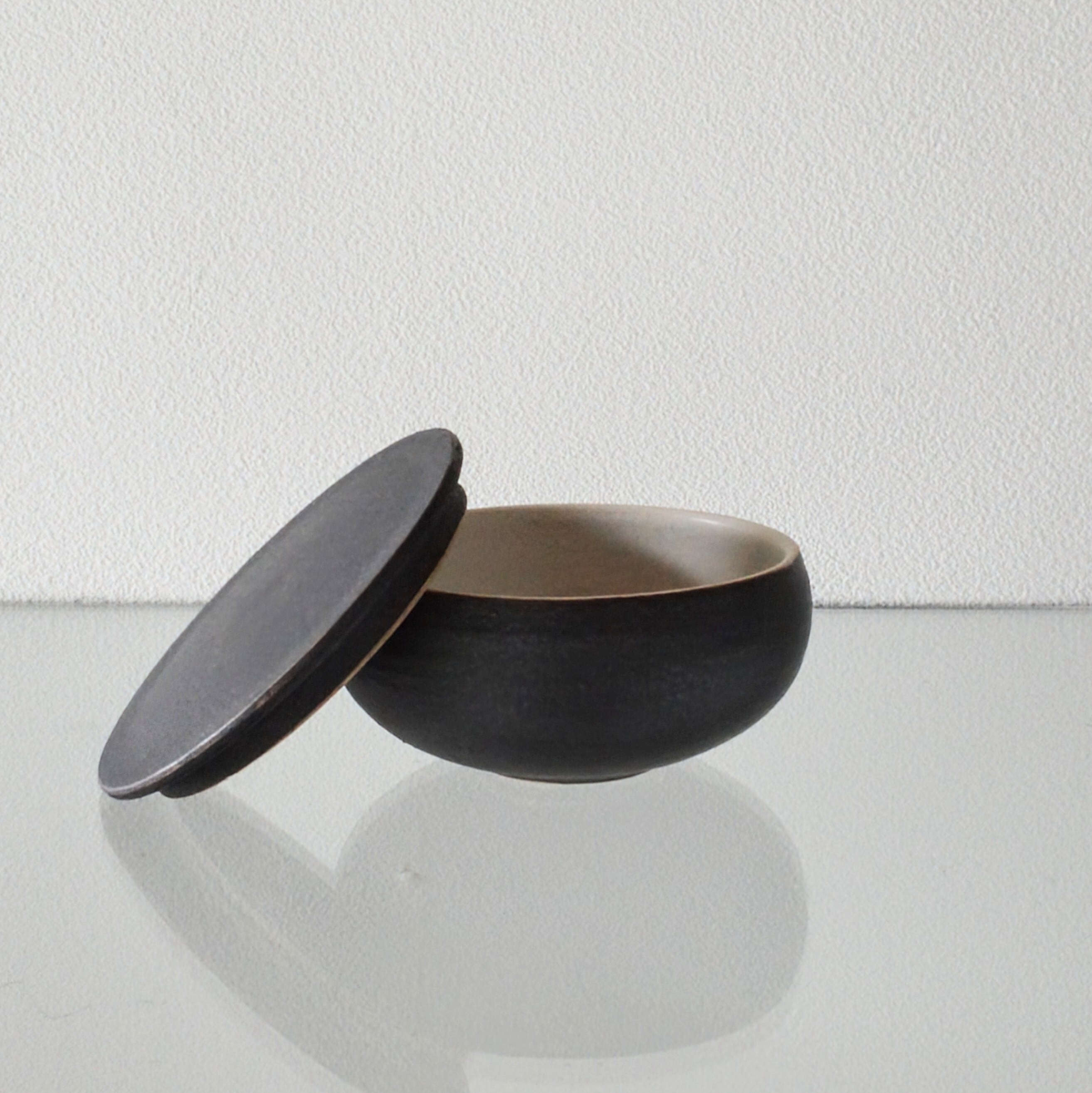 【LIMITED】小野俊 / 蓋物(丸)S 掛け分け 黒