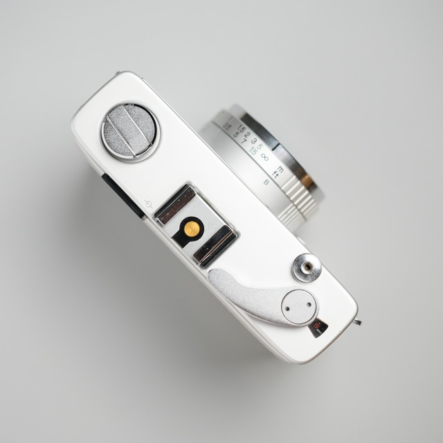 Konica C35 flash matic オレンジ