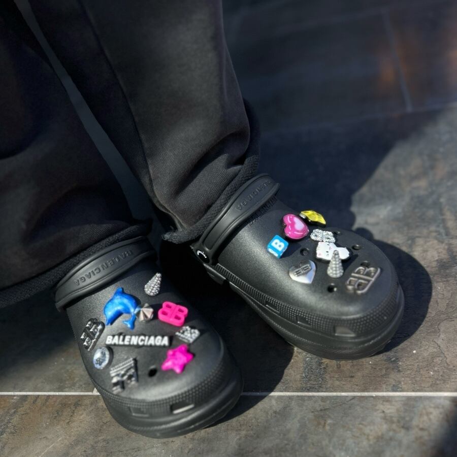 靴 BALENCIAGA CROCS MULE 39 BALENCIAGA】CROCS MULE | AYIN