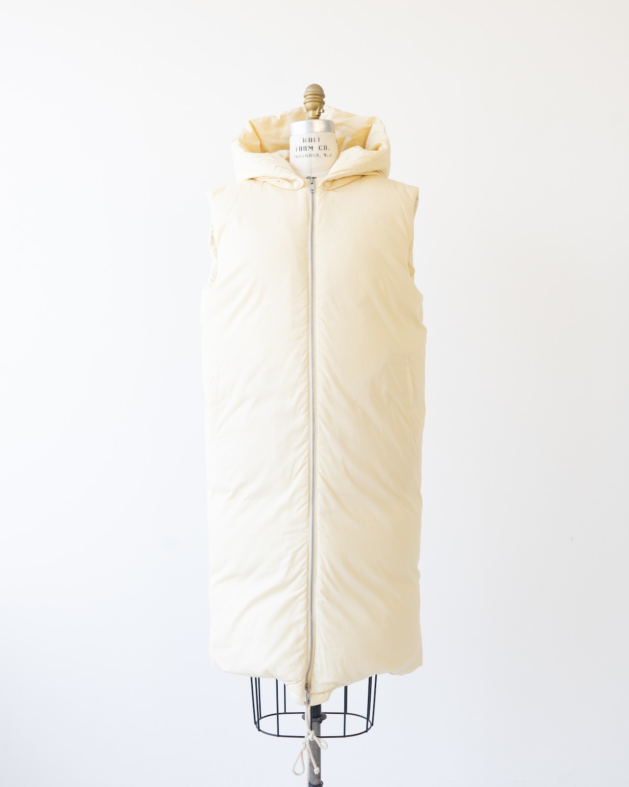 〈CÉLINE by phoebe philo〉Down vest