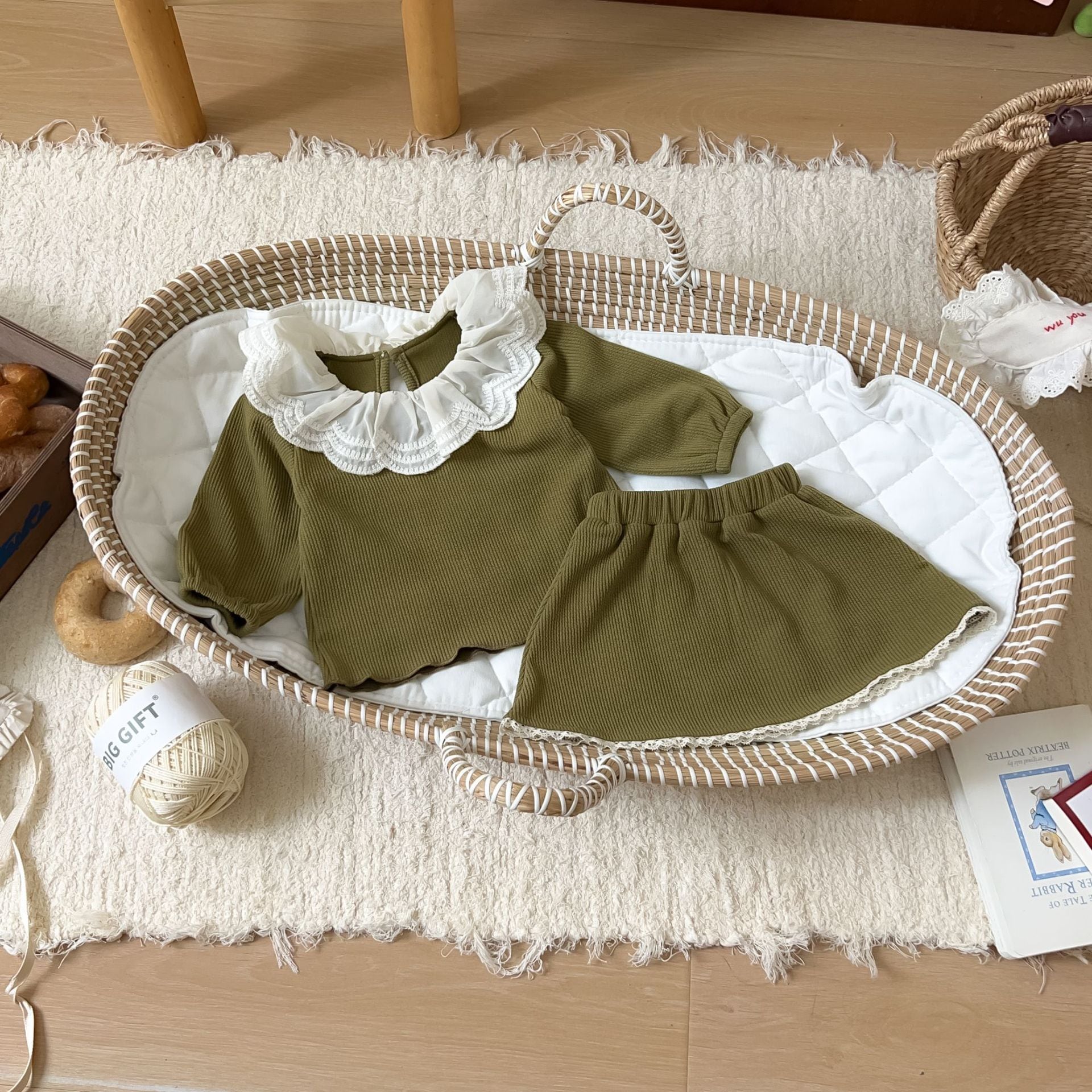 【BABY&KID】秋新作 レースニットセットアップ