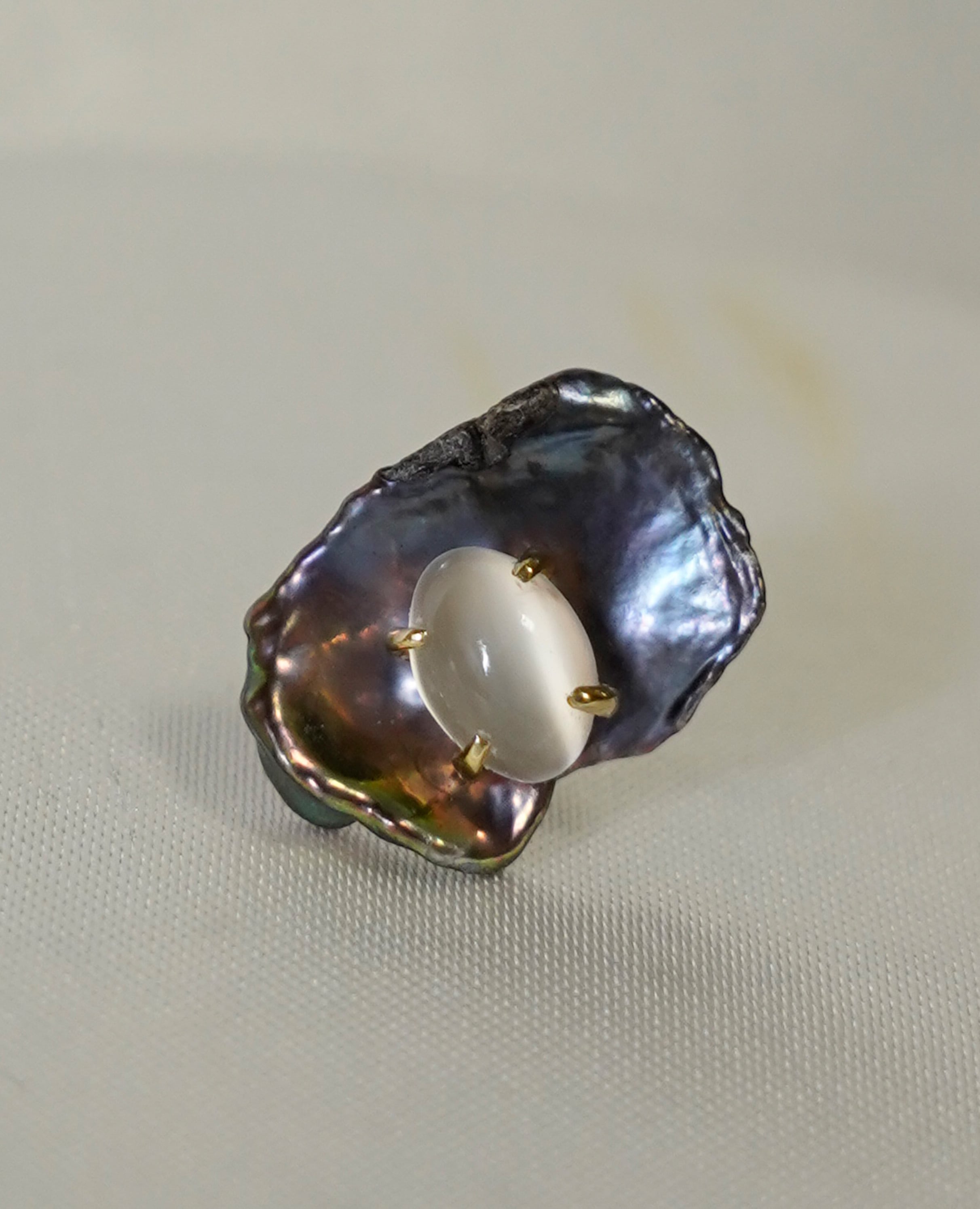 (SV)Thalatta pierced(Moon stone)