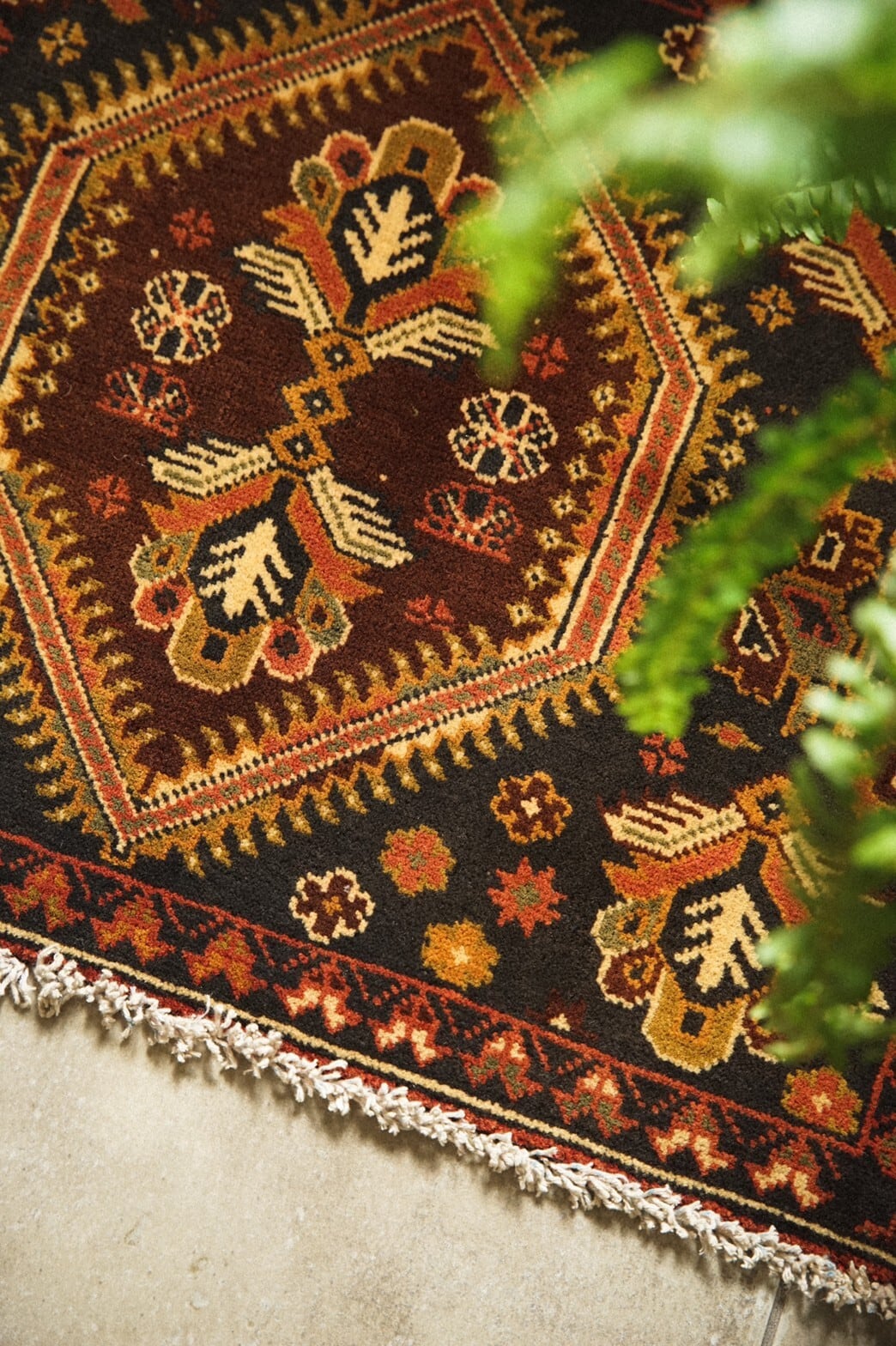 353-Vintage Maldari rug