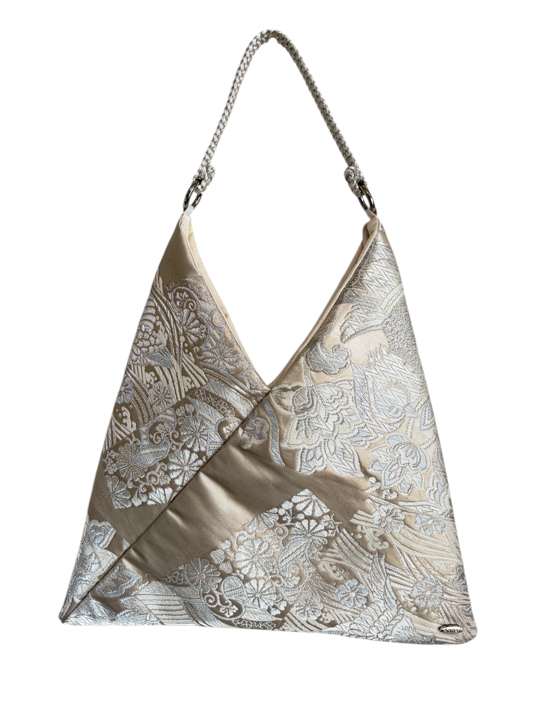 100-1119 あずま大 DIEVE ホテルニューオータニ東京