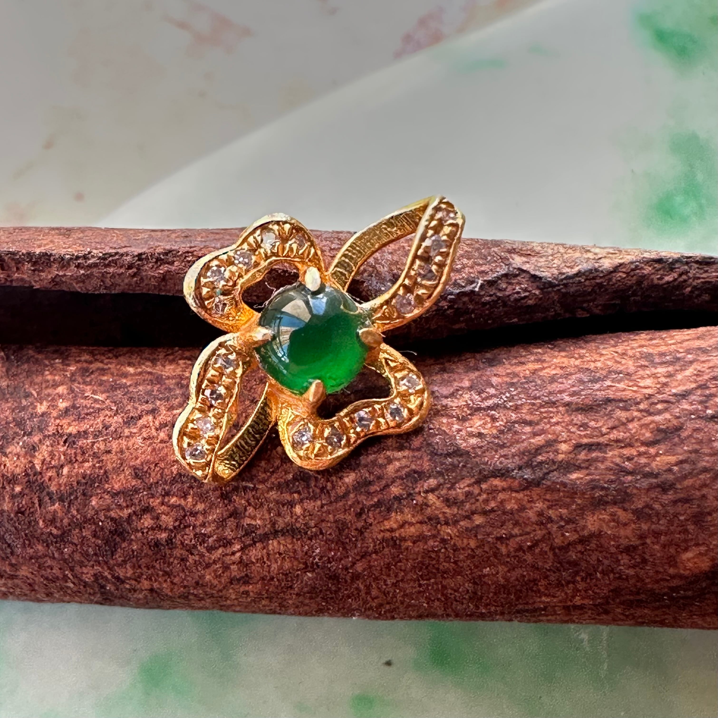 チャーム | Victorian Box