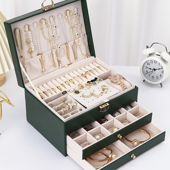 大容量 3段のシンプルなジュエリーボックス チェスト | Russel 海外