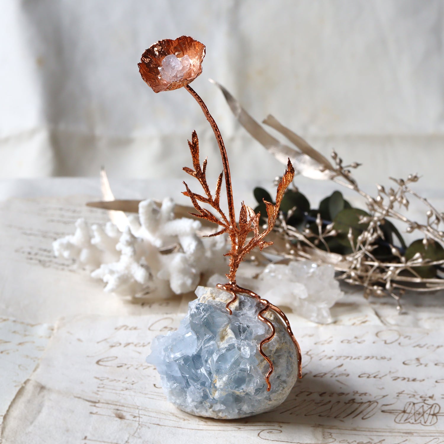 【花石】セレスタイトとナガミヒナゲシ