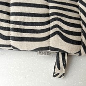 【PENTIK】 Vilja Oven Mitten(ヴィリヤ オーブン ミトン) ブラック