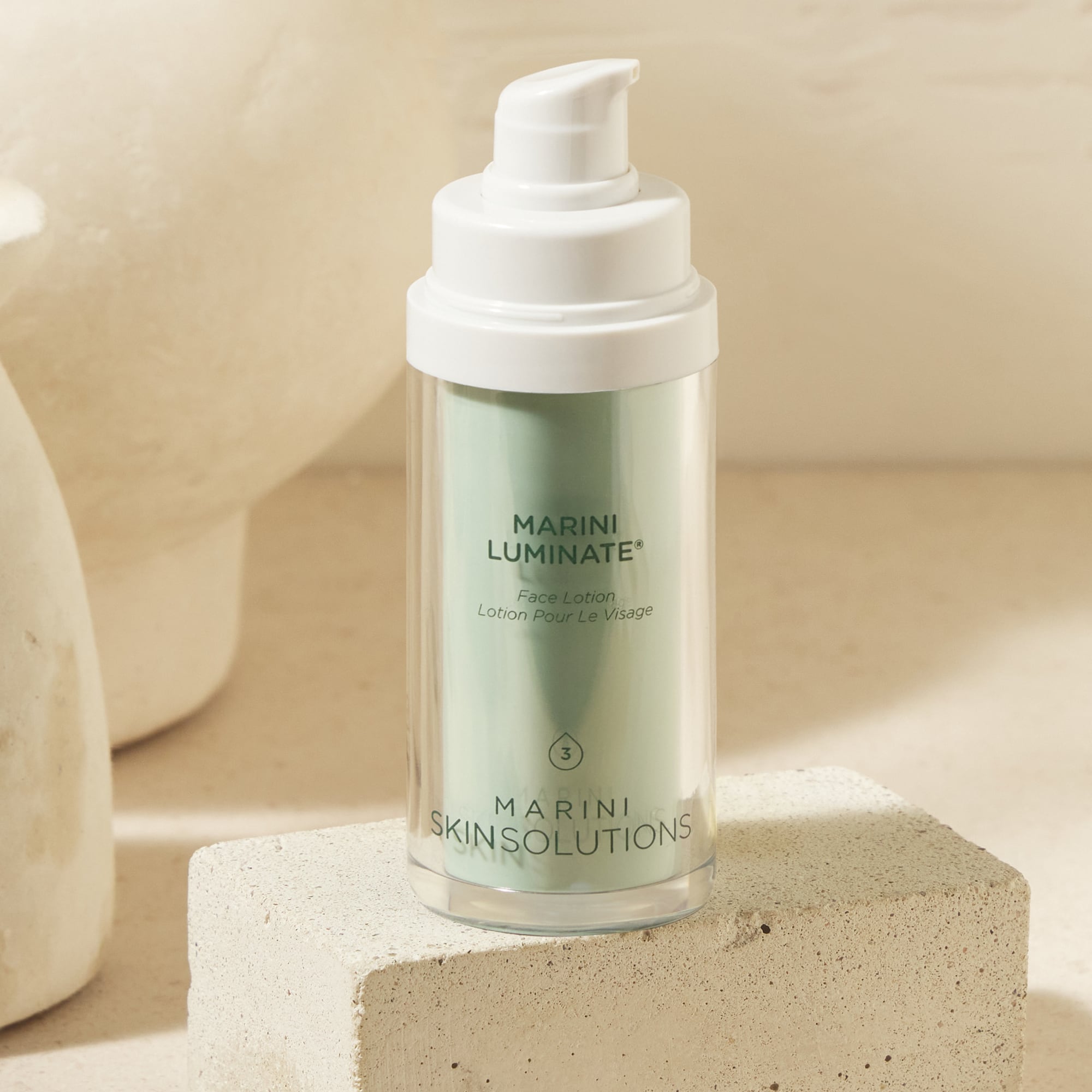 リピート】【美白】ルミネート フェイスローション（レチノール0.3