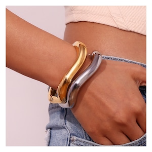 316L Wavy Bangle