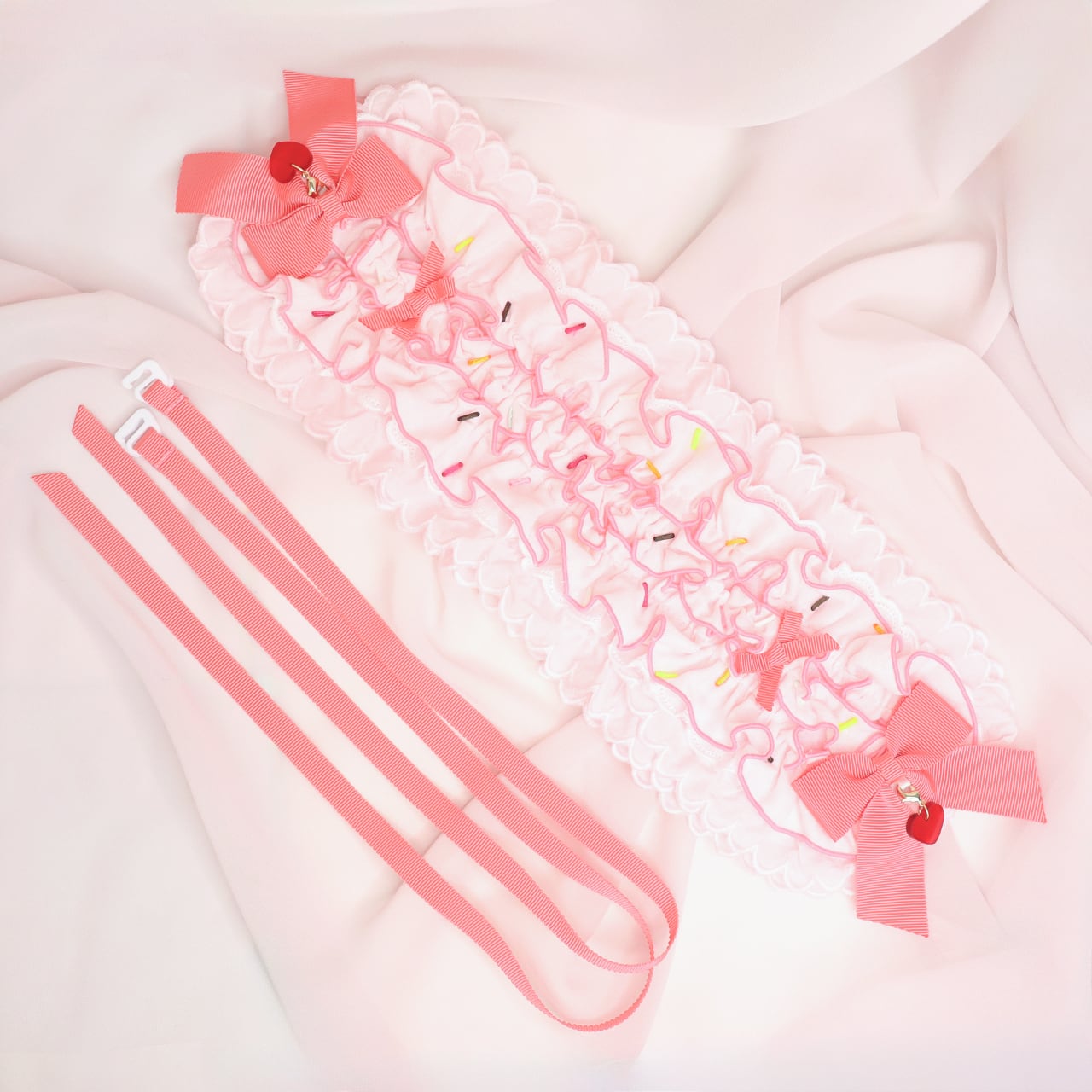 トッピングスプレーアイスヘッドドレス♡ストロベリー♡ | PAY ID