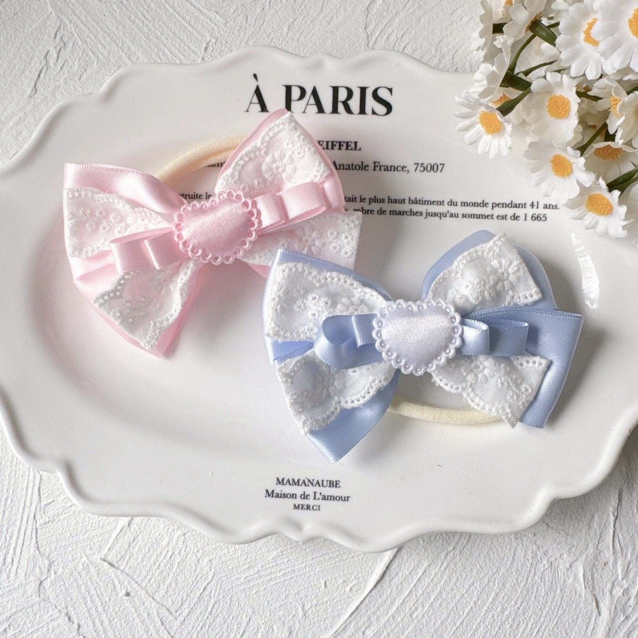 可愛いレースのリボンヘアバンド(後ろ支え付き)