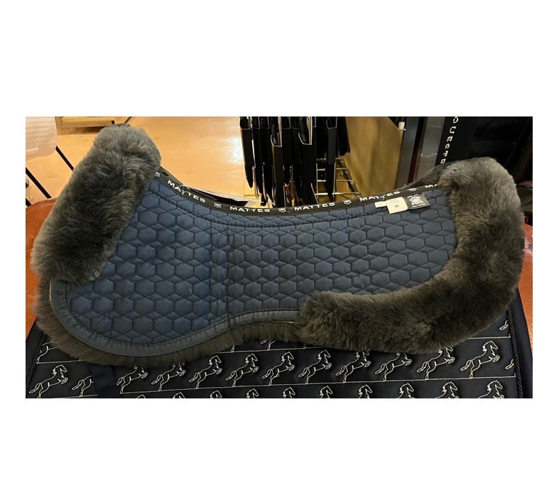 MATTES 羊毛ハーフパッド | 乗馬用品店 BLUENNY