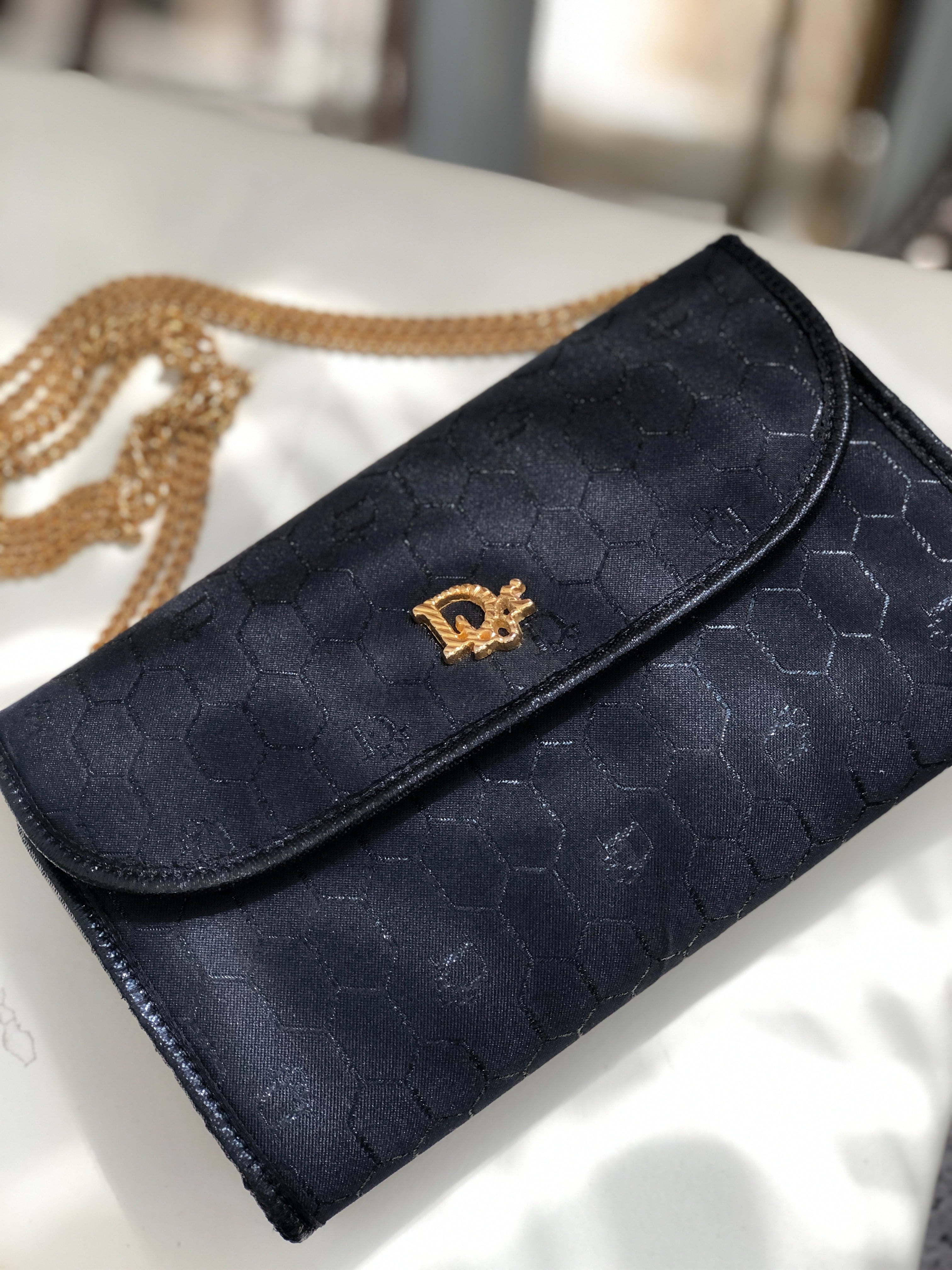 Dior バッグ　チェーン