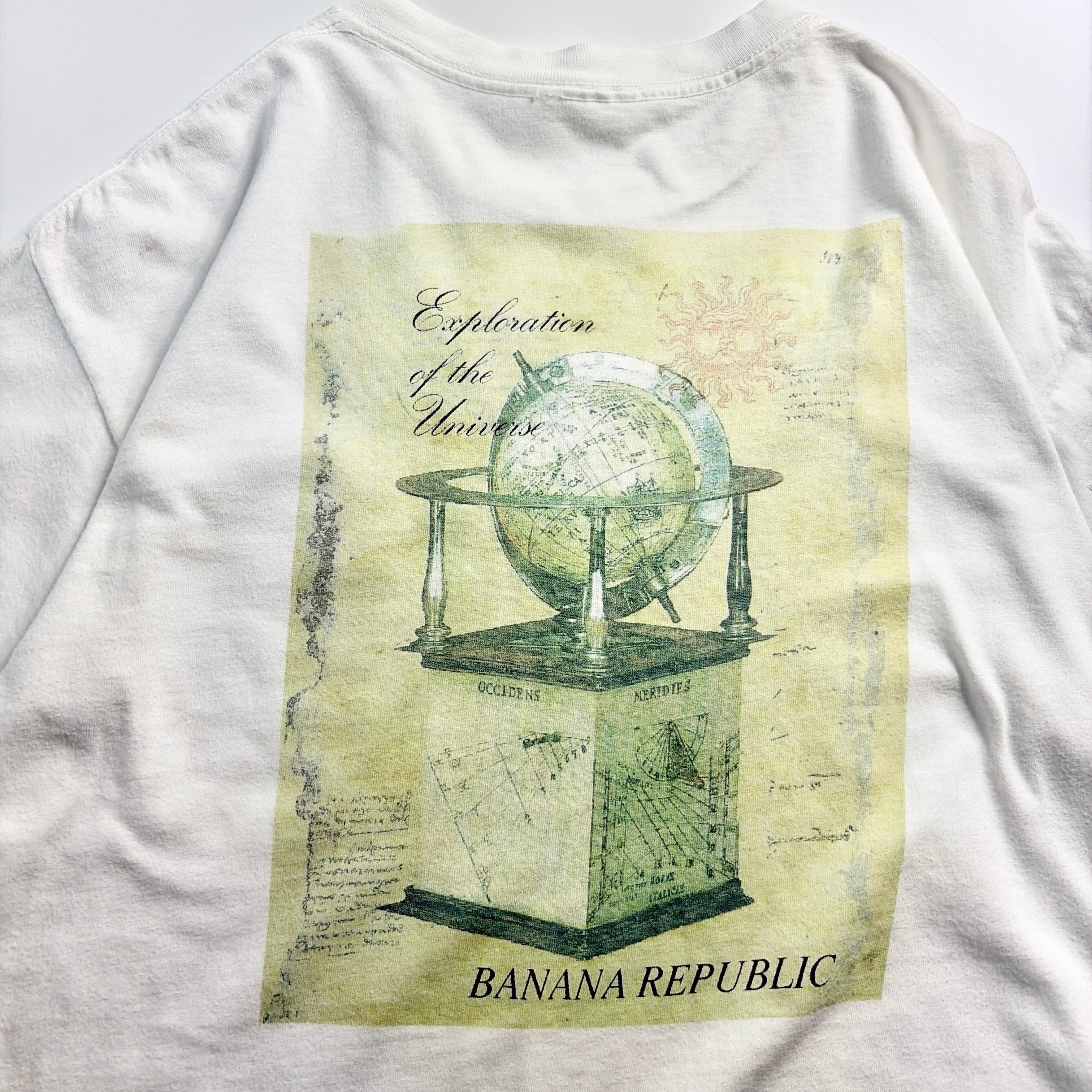 90s Banana Republic Globe Art Tee