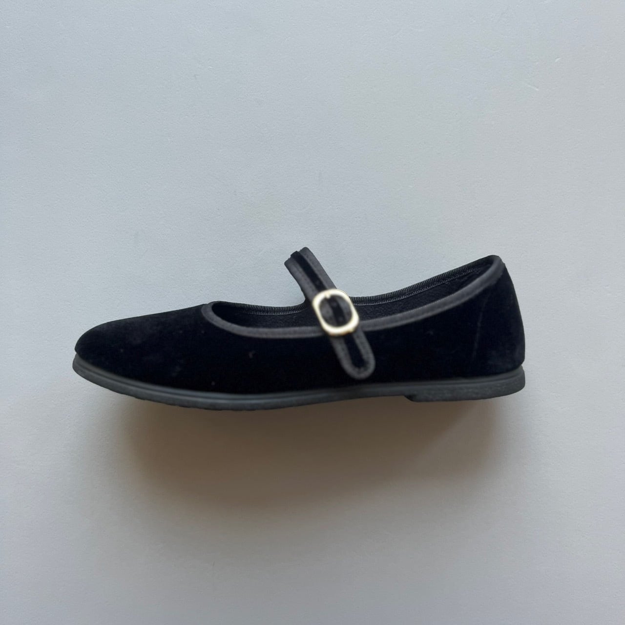 美品GIORGIO ARMANI 黒ベルベット メリージェーン 37 1/2 【公式