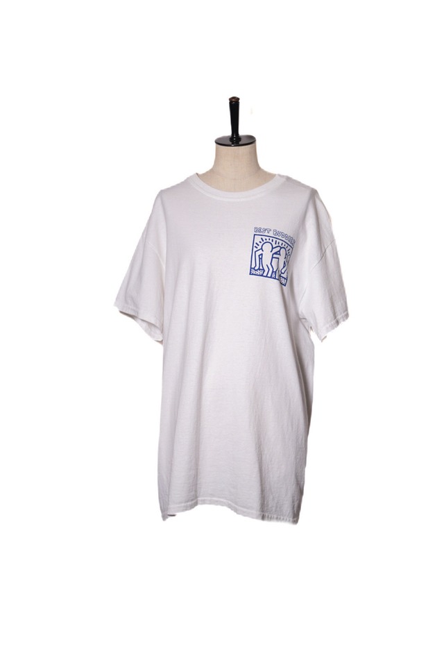 2000’s “ Keith Haring” both printed t-shirt