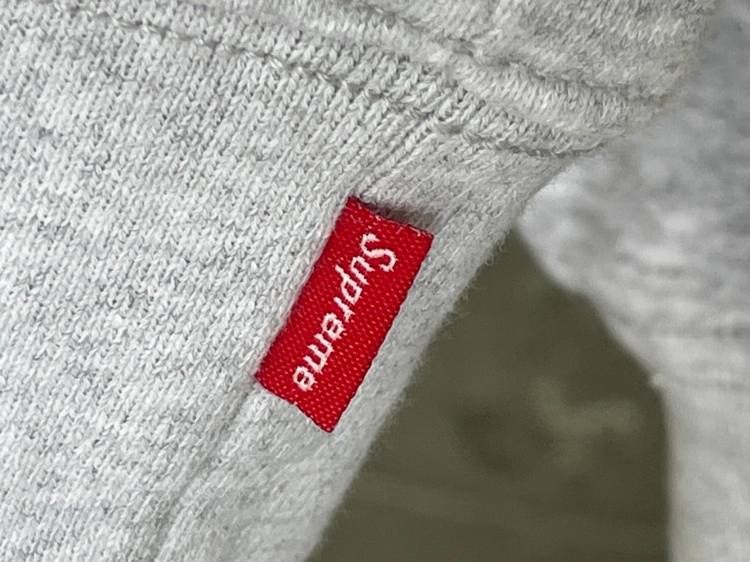 Supreme TAG HOODED SWEATSHIRT ASH GREY XL 49184 | BRAND BUYERS OSAKA 