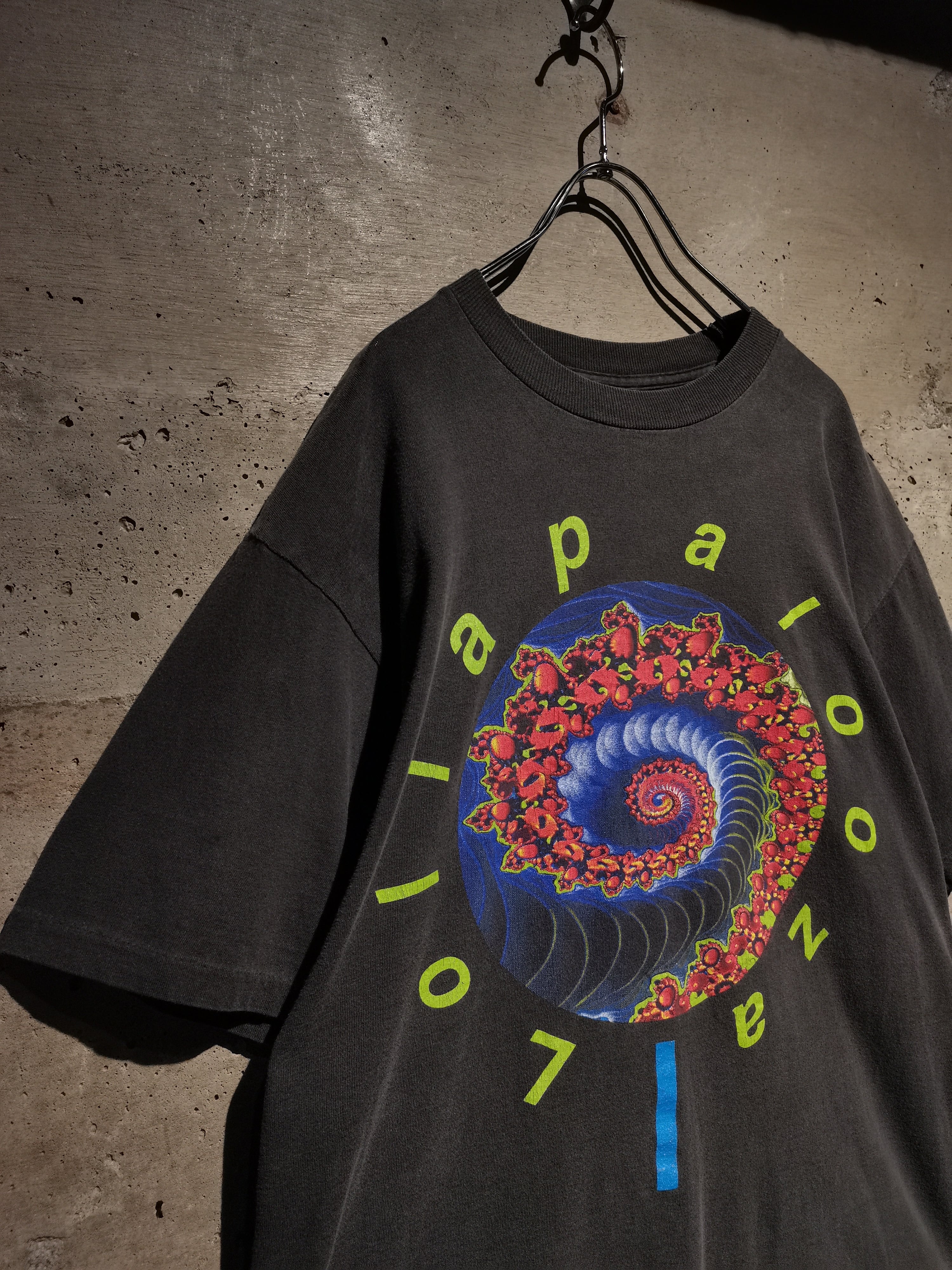 Caka】Lollapalooza 1991 Vintage Tee | Caka(カカ）下北沢古着屋