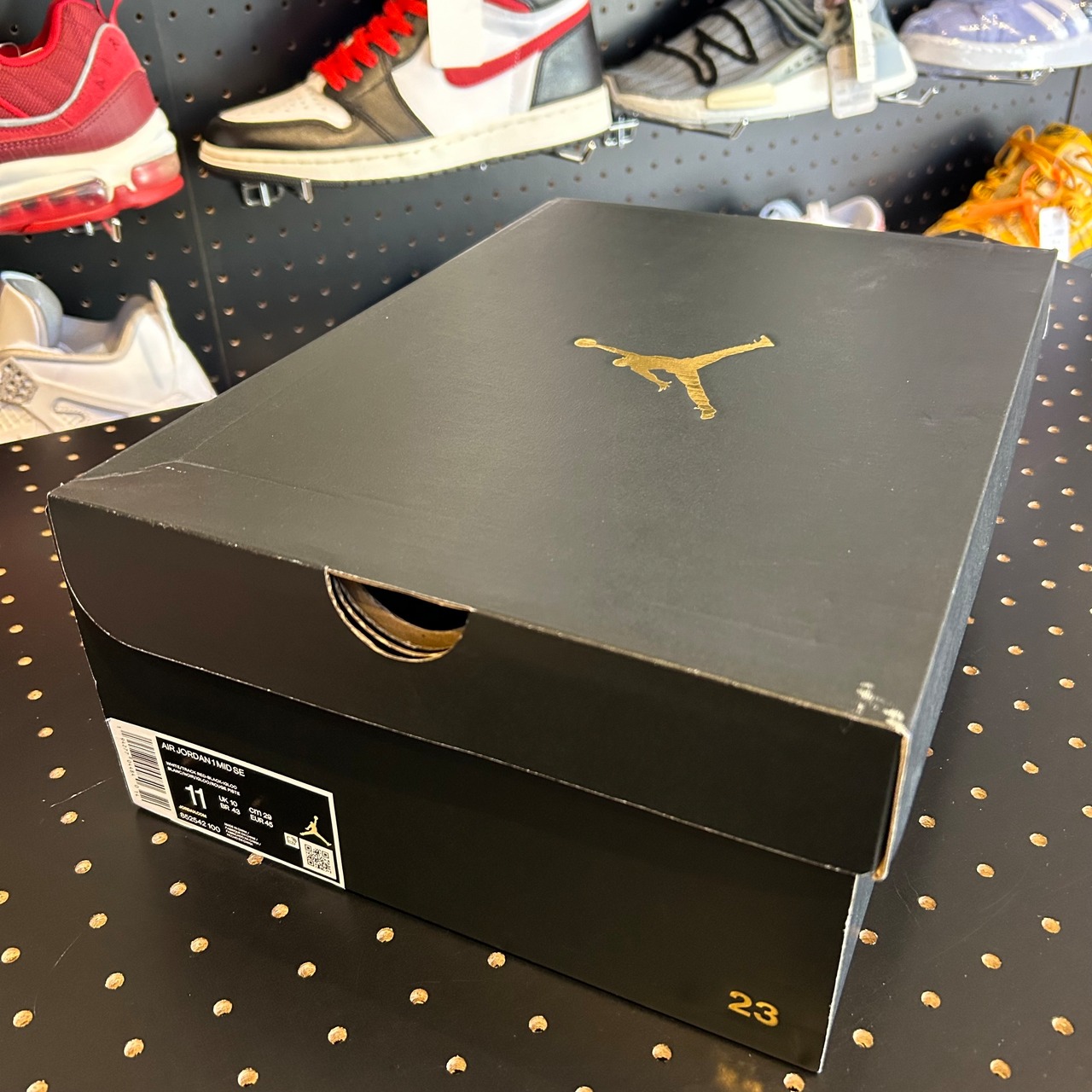 NIKE AIR JORDAN 1 MID SE "BLACK/RED/WHITE" US11/29cm