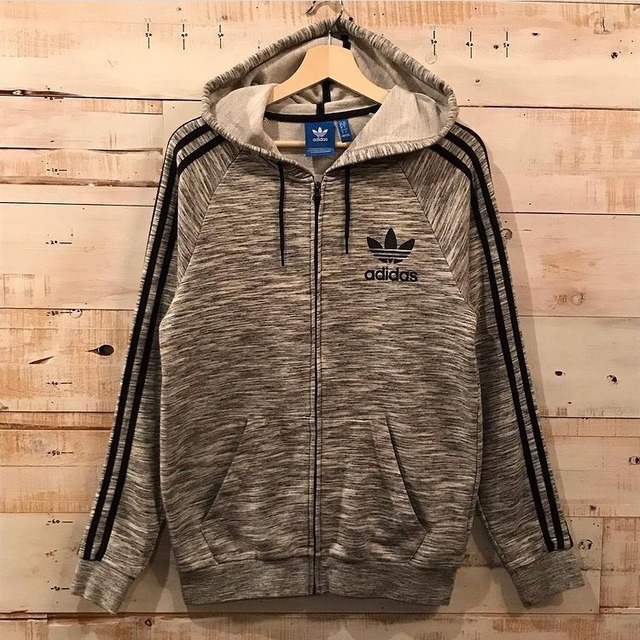 Adidas アディダス ジップアップパーカー M グレー Used Clothing Creep 古着屋 藤沢 湘南 江ノ島 江の島 鎌倉