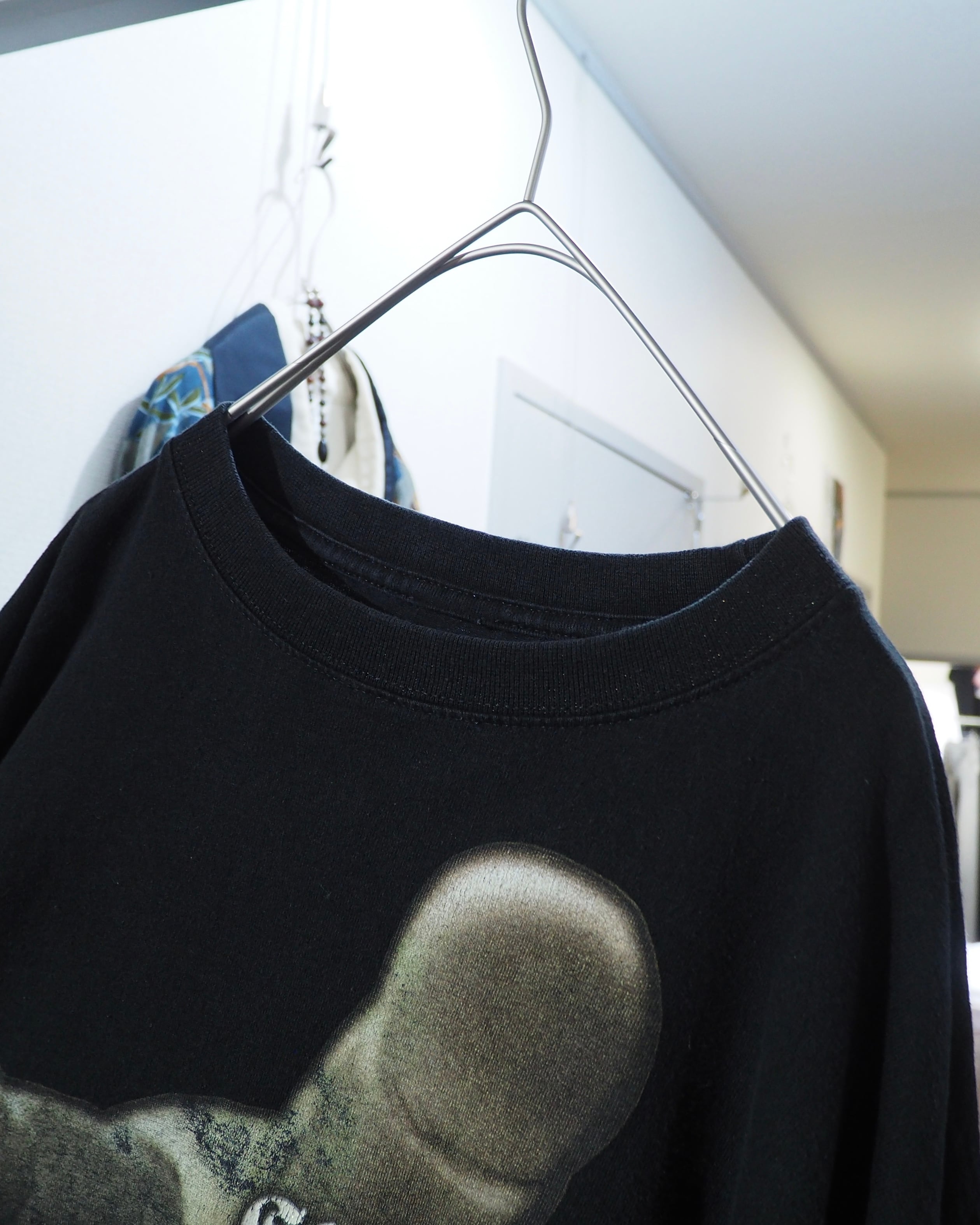 ” Craps - Hand throwing the Dice ” Graphic printed Over silhouette Tee
