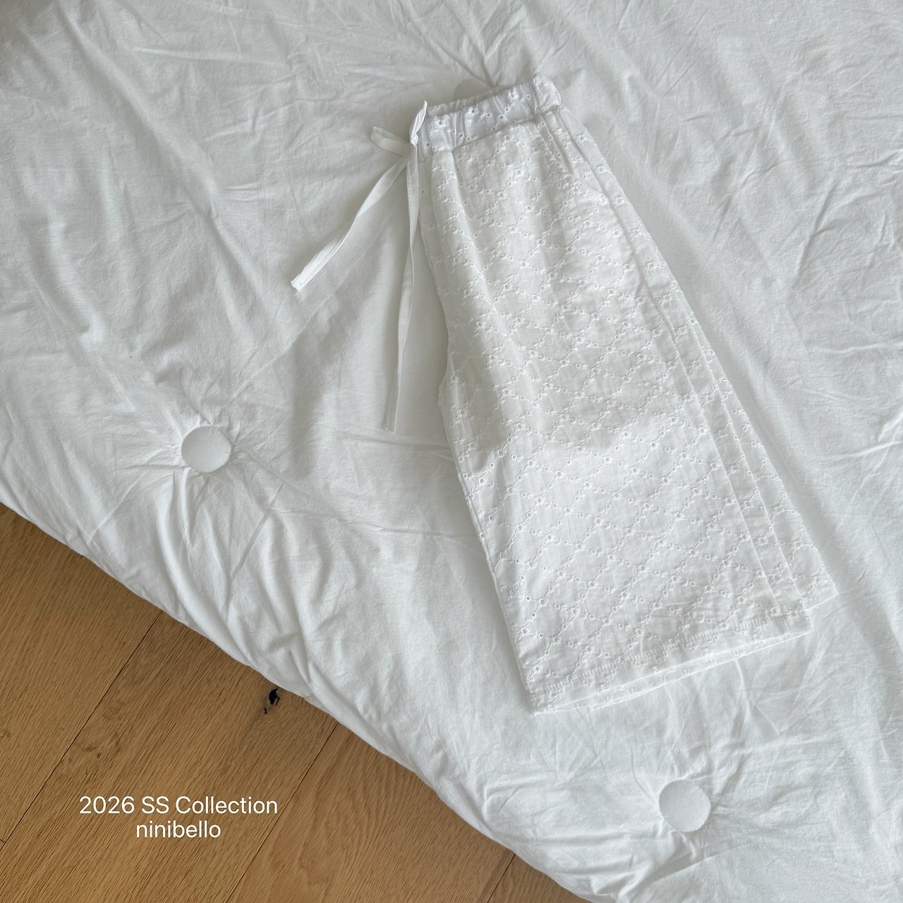 [ninibello] Mori Punching Eyelet Pants / [니니벨로] 모리펀칭아일렛팬츠
