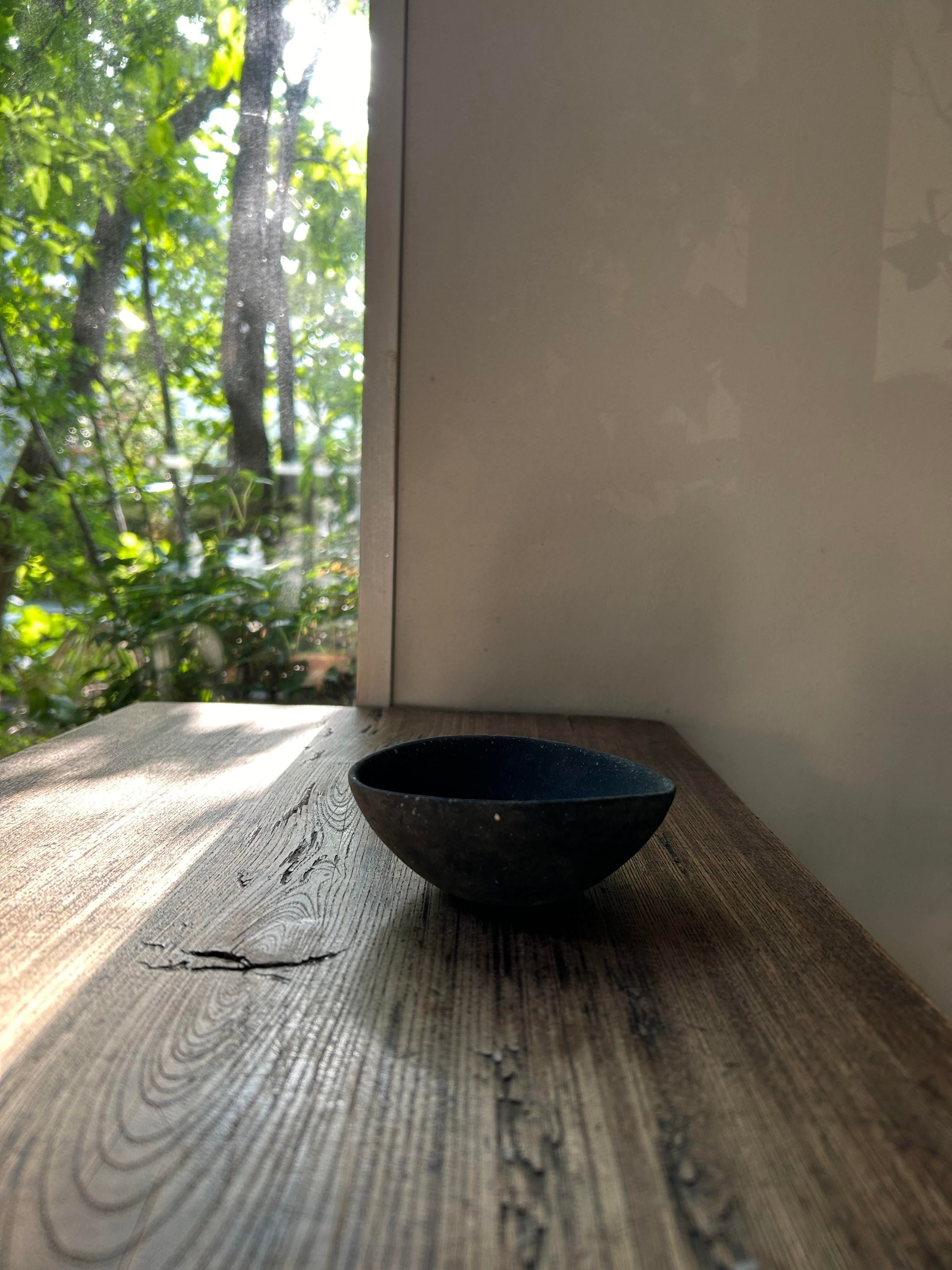 水谷智美　小鉢　墨黒色