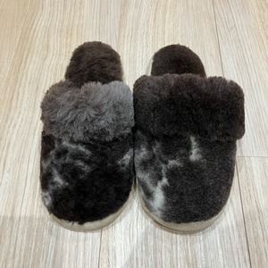 【1点のみ】ナチュラルポイントムートンスリッパ①　M：23～25cm
